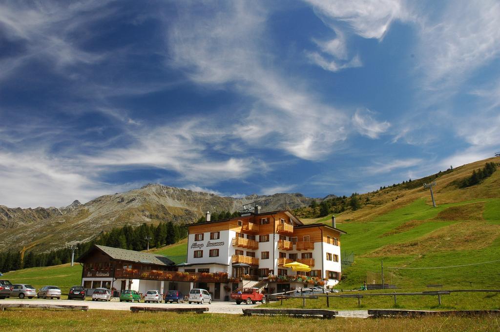 Albergo Bucaneve Campodolcino Exteriör bild